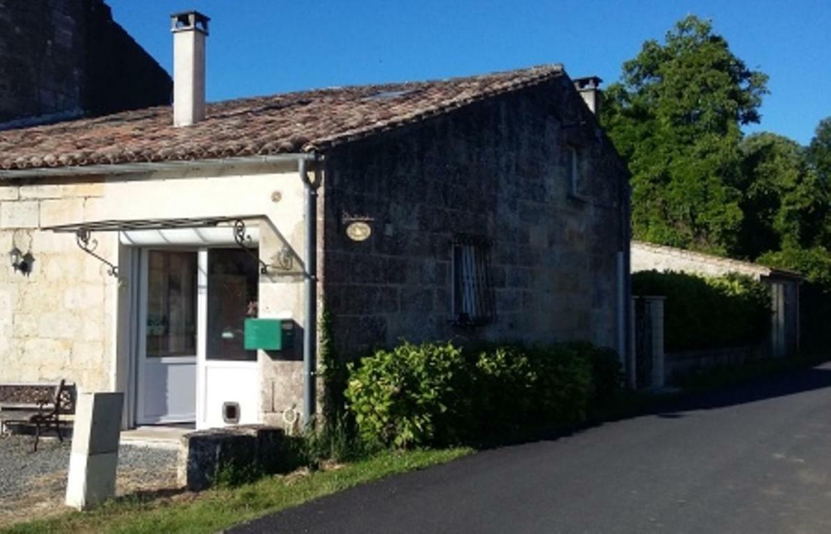 La Petite Auberge Comps  Eksteriør bilde